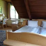 Restaurant - Haeuserl Im Wald 格拉茨