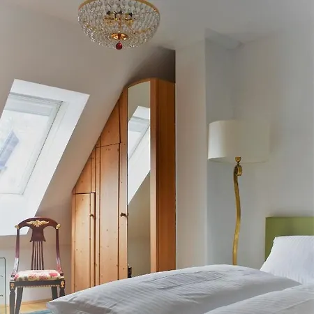 Restaurant - Haeuserl Im Wald Hotel Graz