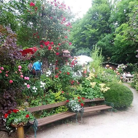 Restaurant - Haeuserl Im Wald 酒店