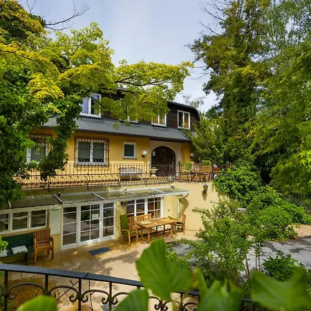 酒店 Restaurant - Haeuserl Im Wald