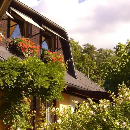 Restaurant - Haeuserl Im Wald 3* 格拉茨