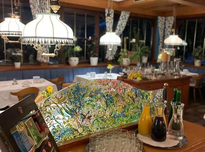 Restaurant - Haeuserl Im Wald فندق غراتس